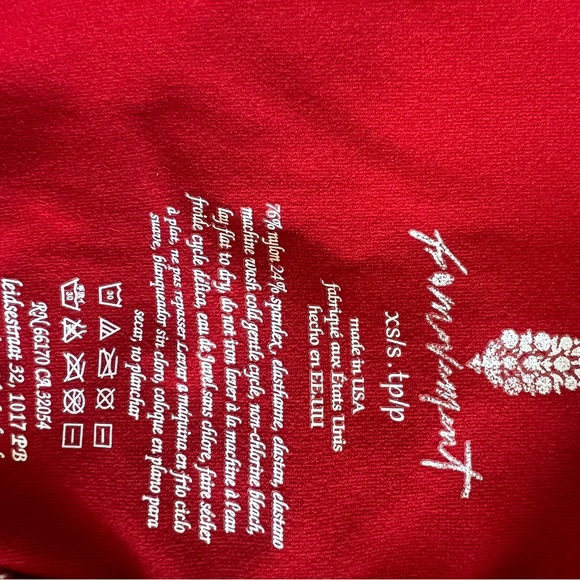 NWOT Free People Movement Good Karma Runsie – Victory Red - Picture 9 of 9